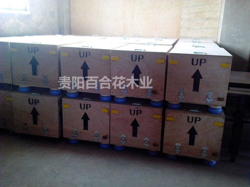 出口包裝箱（內(nèi)裝精密設(shè)備，出口產(chǎn)品）