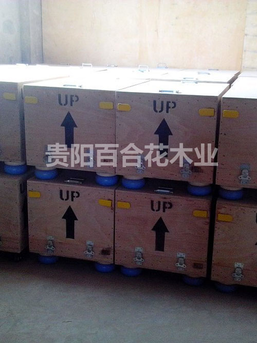 出口包裝箱（內(nèi)裝精密設(shè)備，出口產(chǎn)品）